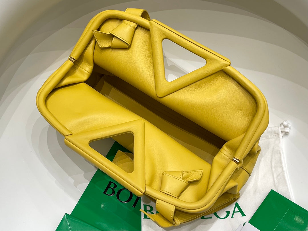 TRIANGLE HANDLE BAG 31 IN DANDELION YELLOW LAMBSKIN