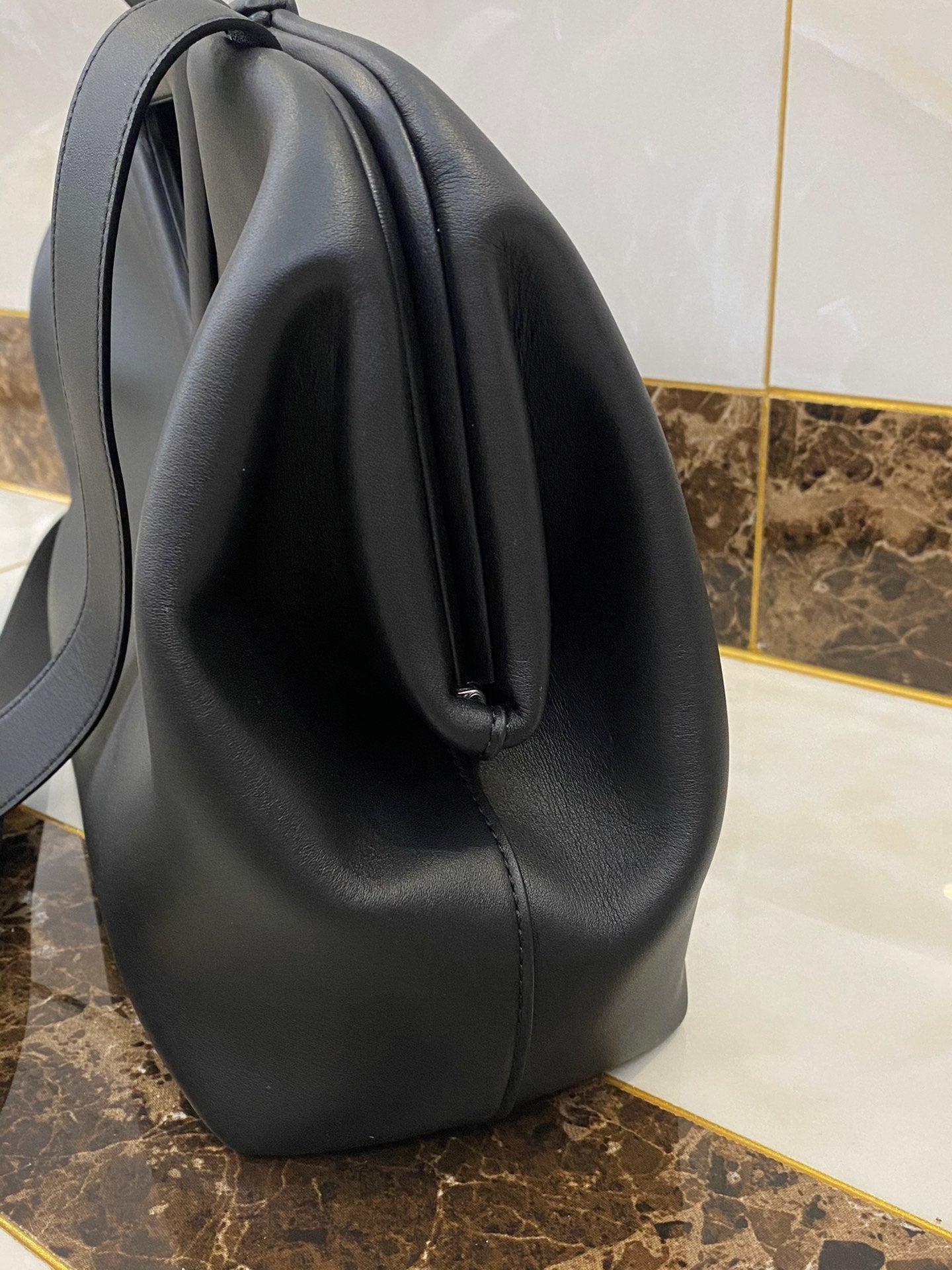 TRIANGLE HANDLE BAG 31 IN BLACK LAMBSKIN