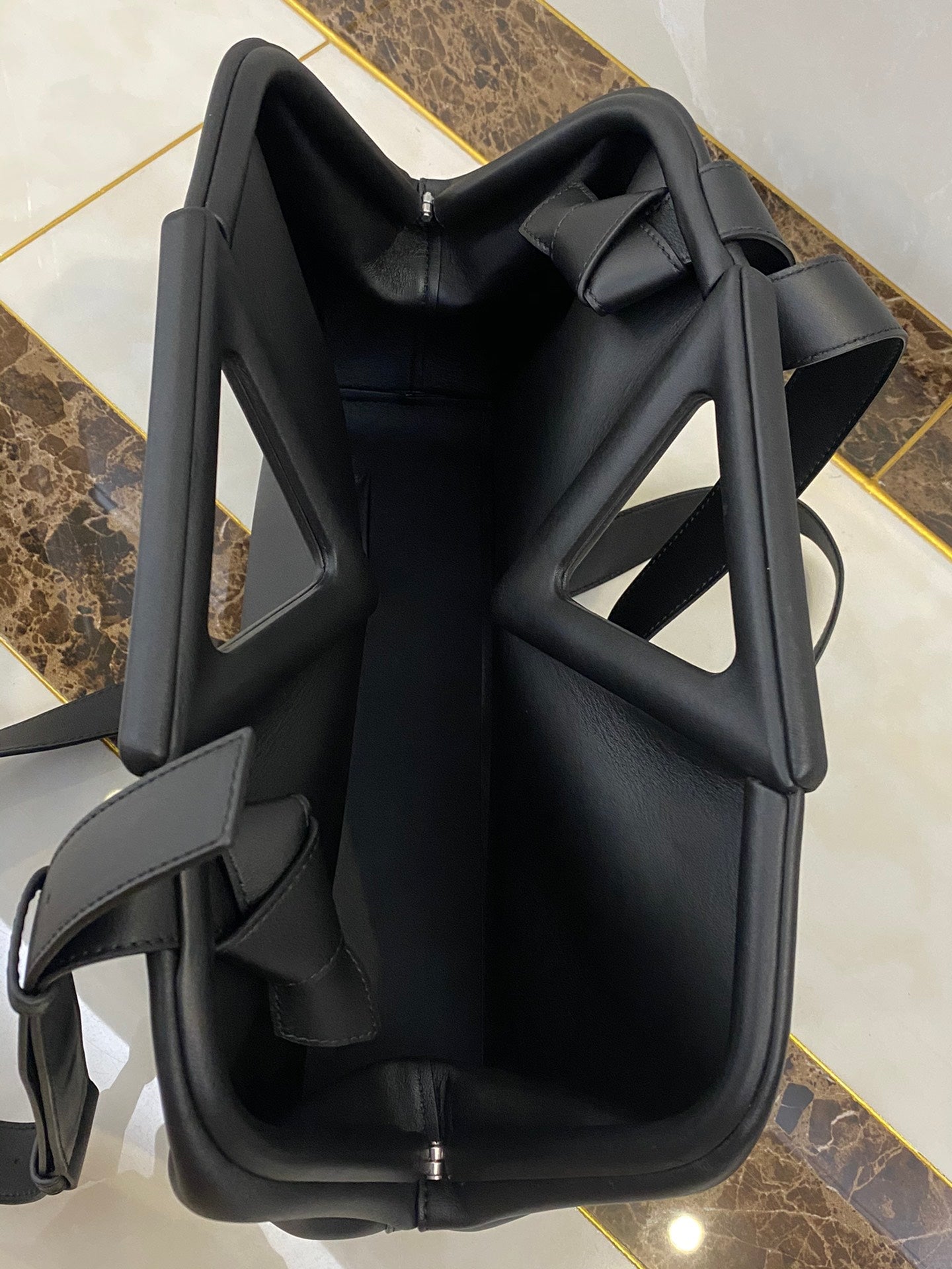 TRIANGLE HANDLE BAG 31 IN BLACK LAMBSKIN
