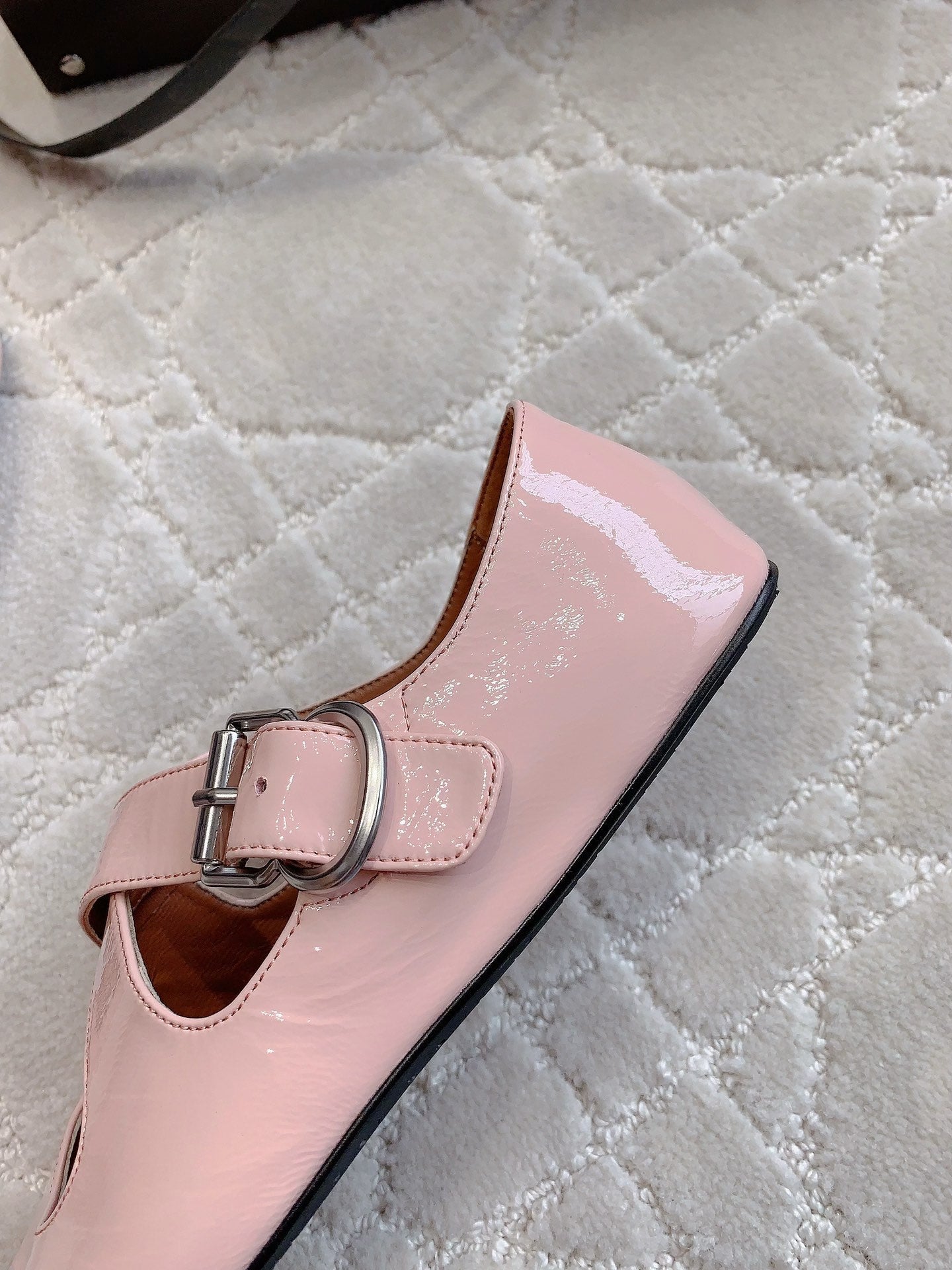 ALAIA CRISS CROSS BALLET FLAT IN BABY PINK LAMBSKIN WITH SILVER HARDWARE