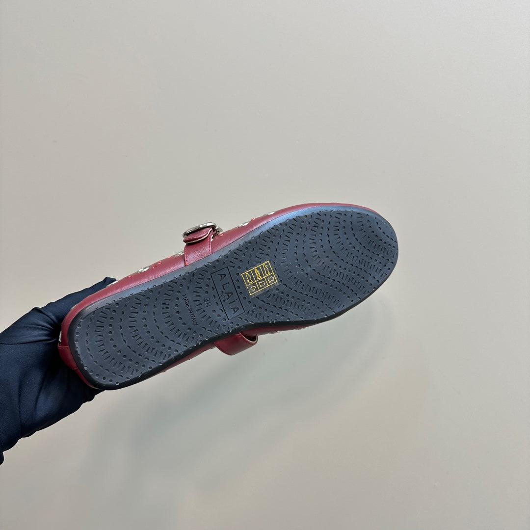 STRASS BALLET FLATS IN RUBY RED CALFSKIN