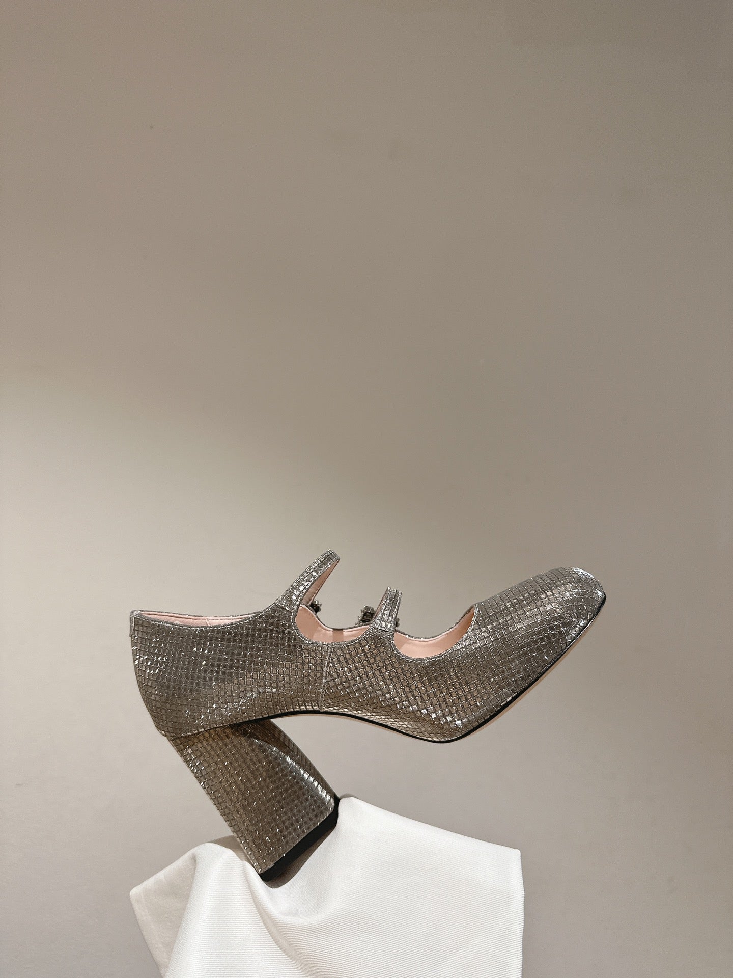TRÈS VIVIER MARY JANE DOUBLE-STRAP PUMPS IN TAUPE CALFSKIN FULLY EMBELLISHED CRYSTALS