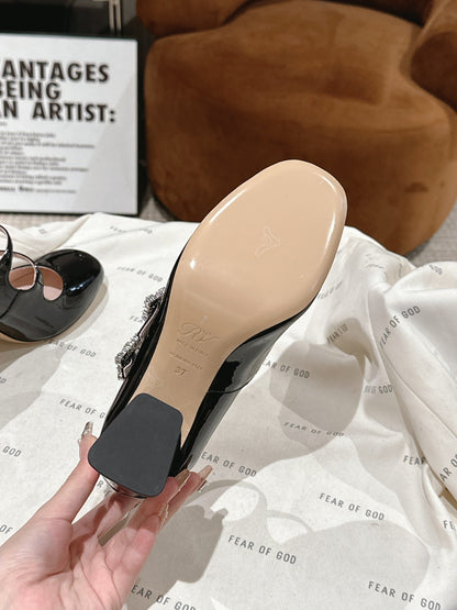 TRÈS VIVIER MARY JANE DOUBLE-STRAP PUMPS IN BLACK PATENT CALFSKIN