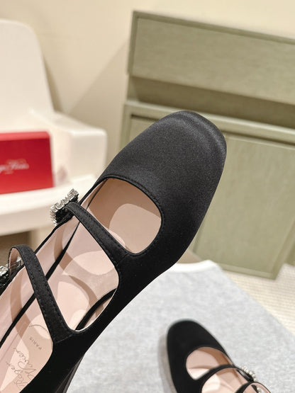 TRÈS VIVIER MARY JANE DOUBLE-STRAP IN BLACK SILK